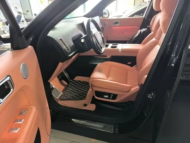 Li Auto L7 — Фото автомобиля 15