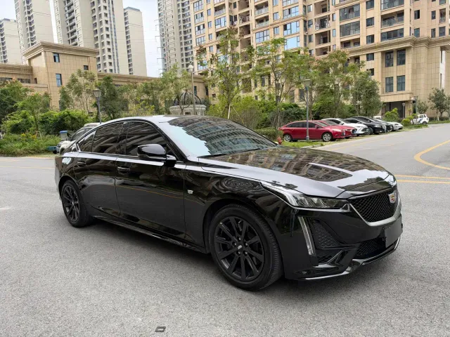 Cadillac CT5 — Фото автомобиля 3