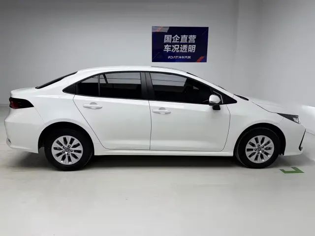 Toyota Corolla — Фото автомобиля 7