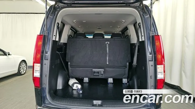 Hyundai Staria Staria 4WD Tourer 9 мест — Фото автомобиля 20