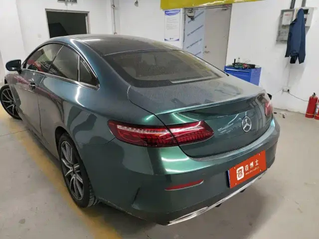 Mercedes-Benz E-Class — Фото автомобиля 7