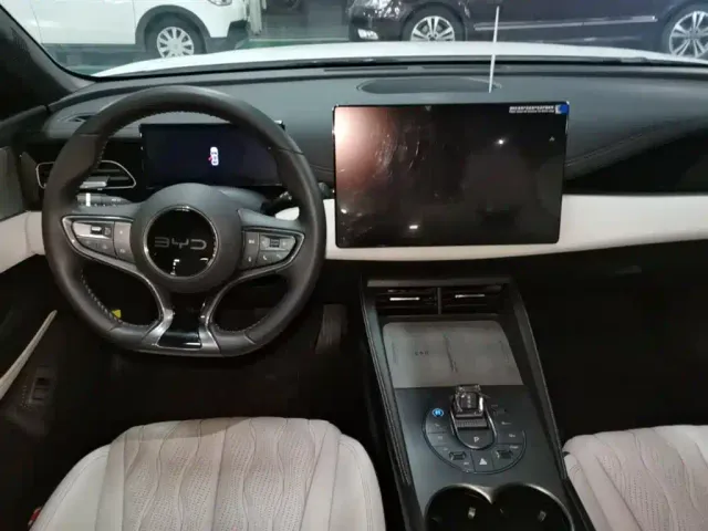 BYD Seal 06 — Фото автомобиля 9