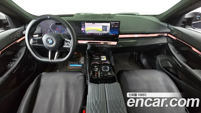 BMW 5-Series 5 серия (G60) 530i xDrive M Sport — Фото автомобиля 5