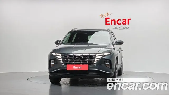 Hyundai Tucson Tucson (NX4) Дизель 2.0 2WD — Фото автомобиля 3