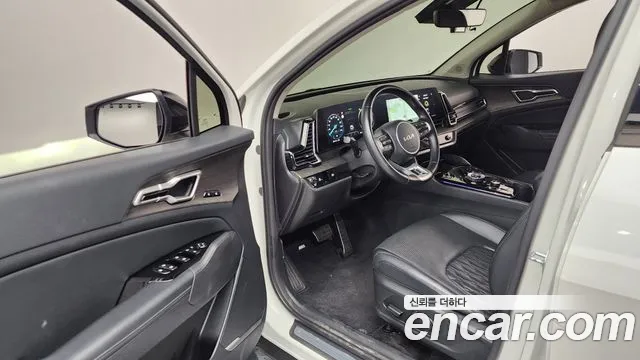Kia Sportage Sportage 5-е поколение Дизель 2.0 2WD — Фото автомобиля 10