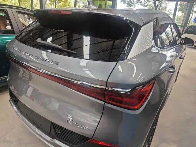 BYD Yuan PLUS — Фото автомобиля 6