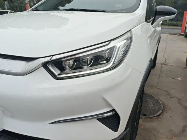 BYD Yuan Pro — Фото автомобиля 23