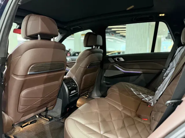 BMW X5 — Фото автомобиля 7