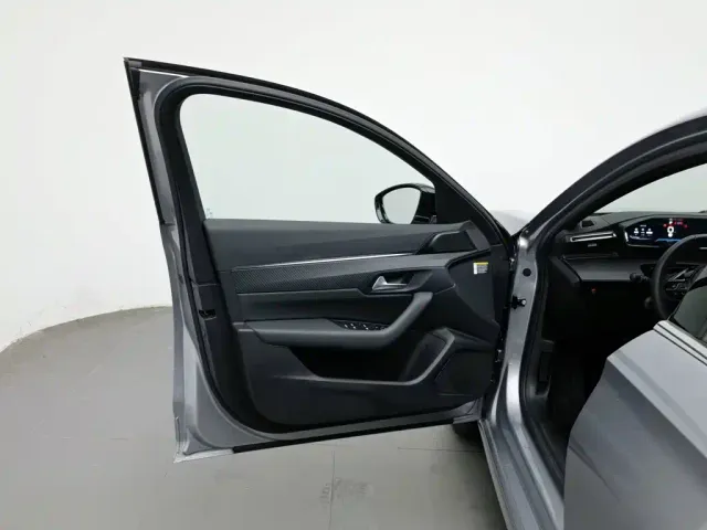 Peugeot 508 — Фото автомобиля 8