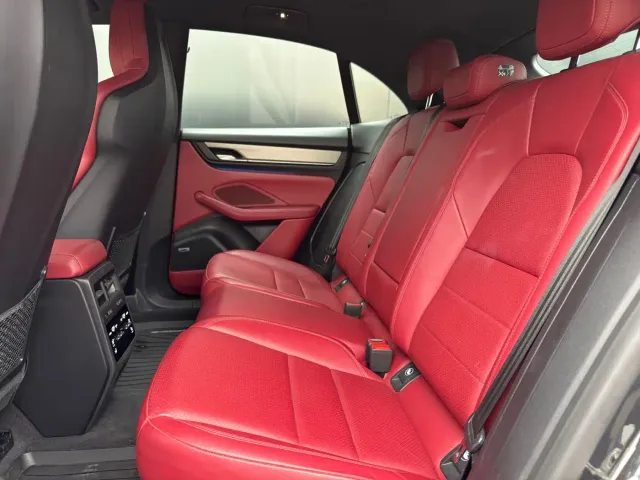 Porsche Macan EV — Фото автомобиля 18
