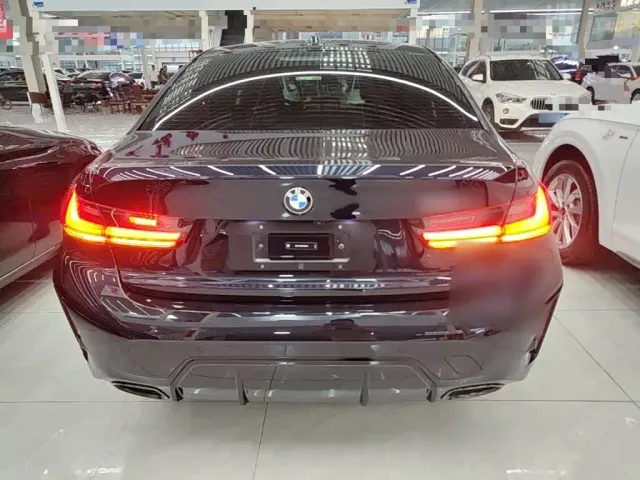 BMW 3 Series — Фото автомобиля 5