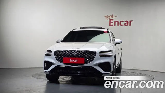 Genesis GV70 — Фото автомобиля 3
