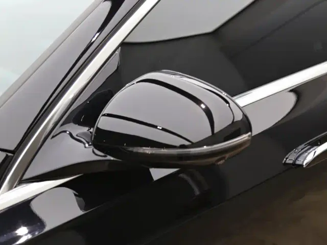 Mercedes-Benz E-Class — Фото автомобиля 29