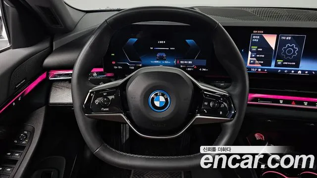 BMW i5 G60 — Фото автомобиля 19
