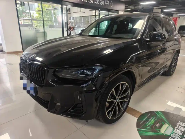 Фотография автомобиля — BMW X3