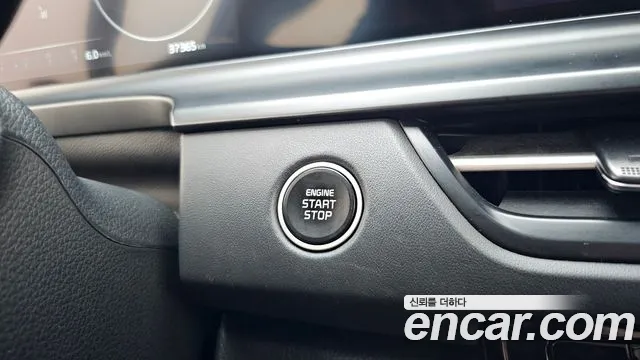 Kia Seltos New — Фото автомобиля 30