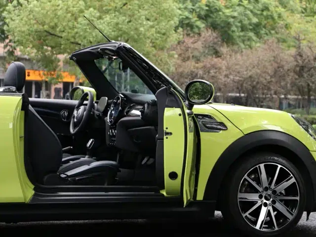 MINI Hatch — Фото автомобиля 20