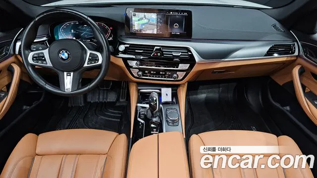 BMW 5 Series G30 — Фото автомобиля 10