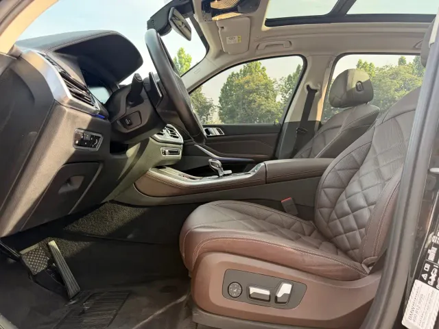 BMW X5 — Фото автомобиля 7