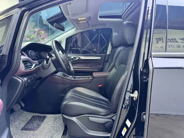 GAC Trumpchi M6 — Фото автомобиля 11