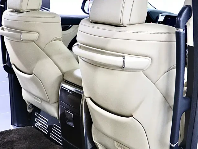 Toyota Alphard — Фото автомобиля 17