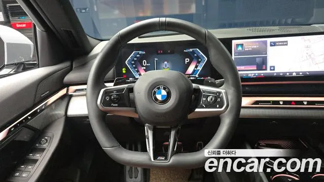 BMW 5-Series 5 серия (G60) 530i xDrive M Sport — Фото автомобиля 13