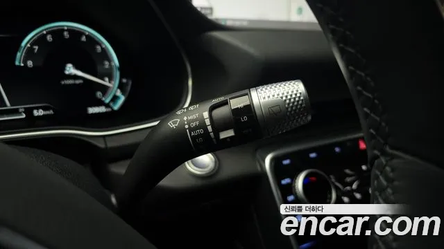 Genesis GV80 2.5T Бензин 2WD — Фото автомобиля 17