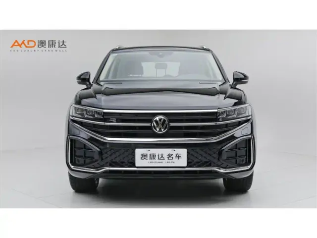 Volkswagen Touareg — Фото автомобиля 2