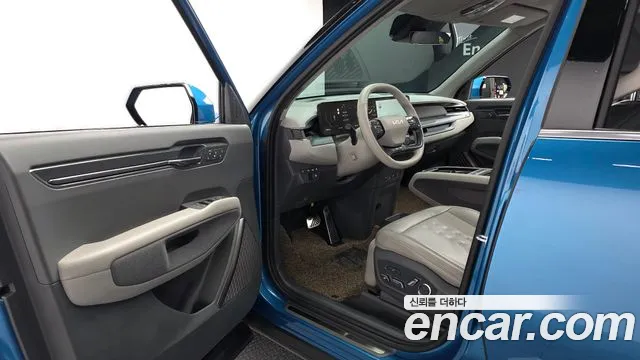 Kia EV9 — Фото автомобиля 15