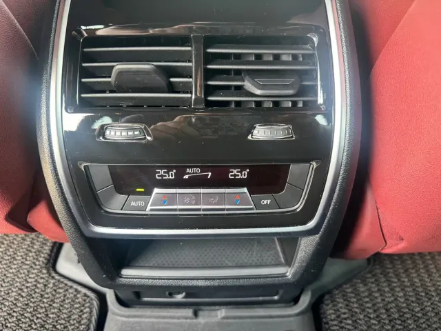 BMW X5 — Фото автомобиля 16