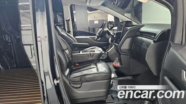 Hyundai Staria Staria Карго 3 места — Фото автомобиля 11