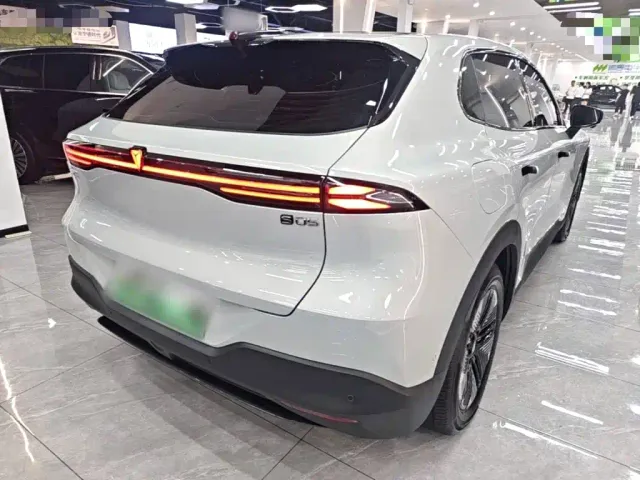 Deepal S05 — Фото автомобиля 6