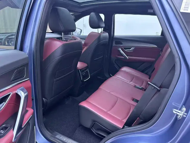 Jetour X70 Plus — Фото автомобиля 8