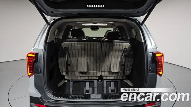Kia Carnival Generation 4 — Фото автомобиля 19