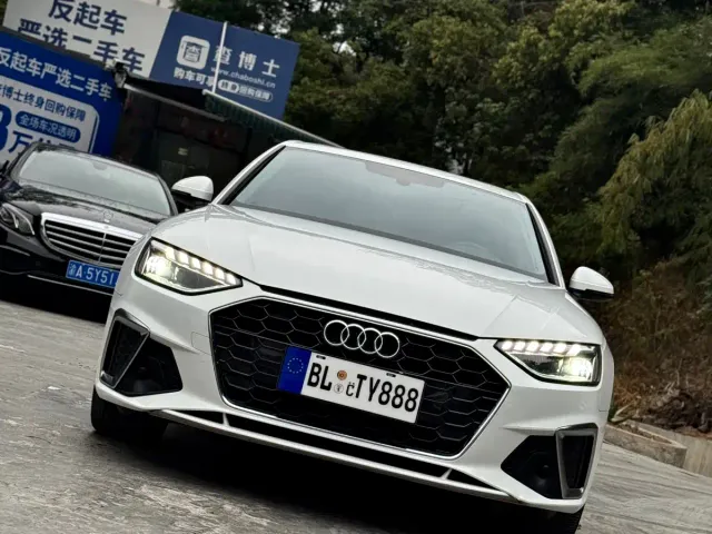 Audi A4L — Фото автомобиля 5