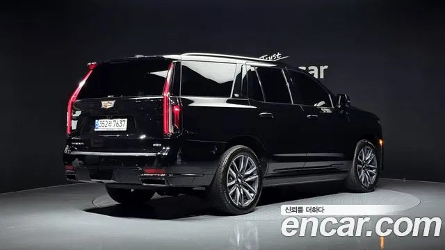Cadillac Escalade Escalade 5 поколение — Фото автомобиля 2