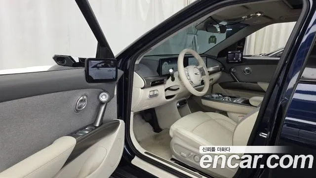 Genesis GV60 — Фото автомобиля 2