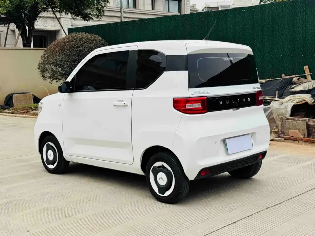 Wuling Hongguang Mini EV — Фото автомобиля 8