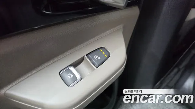 Kia Carnival 4th Gen — Фото автомобиля 28