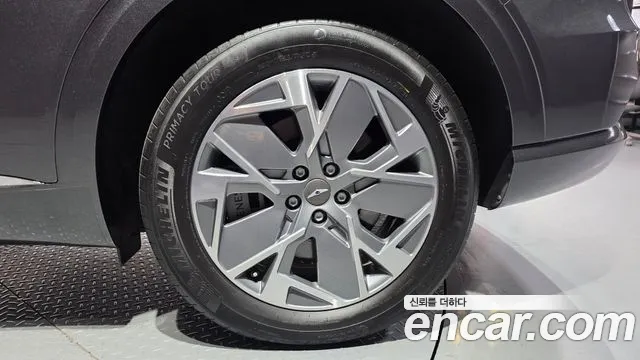 Genesis GV70 Electrified GV70 — Фото автомобиля 19