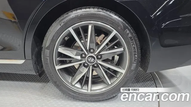 Hyundai Grandeur Новый Grandeur IG — Фото автомобиля 21