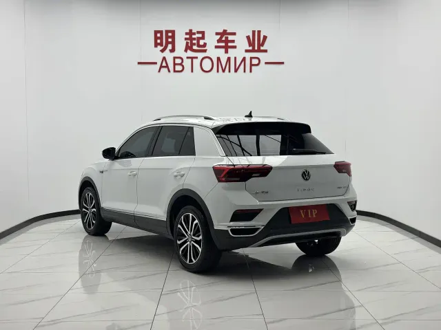 Volkswagen T-Roc — Фото автомобиля 8