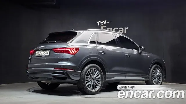 Audi Q3 35 TDI quattro Premium — Фото автомобиля 2