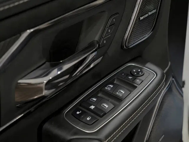 RAM Trucks — Фото автомобиля 6