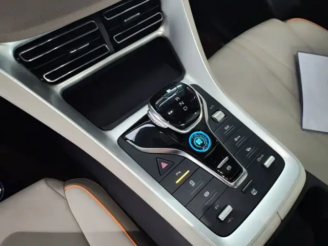 BYD Song Pro — Фото автомобиля 13