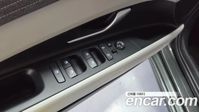 Hyundai AVANTE Avante (CN7) — Фото автомобиля 12