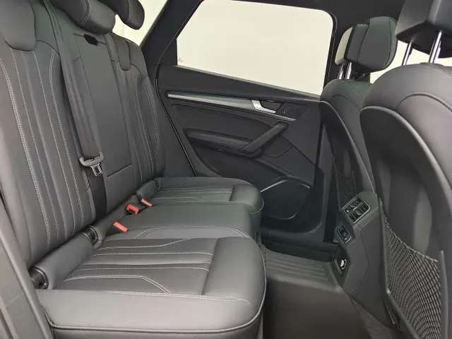 Audi Q5L — Фото автомобиля 20