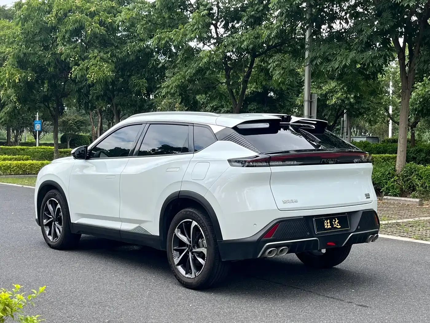 Dongfeng Aeolus Haohan 2024 Glory Edition DH-i 1.5T Luxury — Фото автомобиля 7