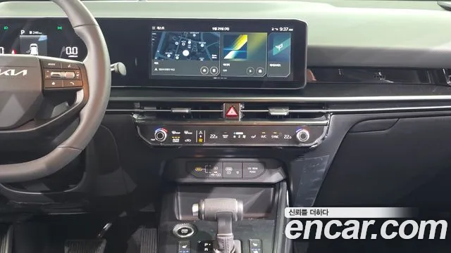 Kia Niro Generation 2 — Фото автомобиля 21
