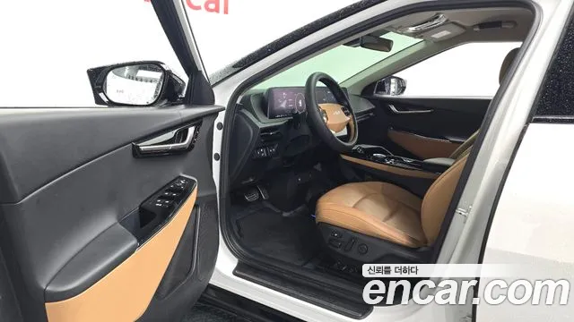 Kia EV6 — Фото автомобиля 15